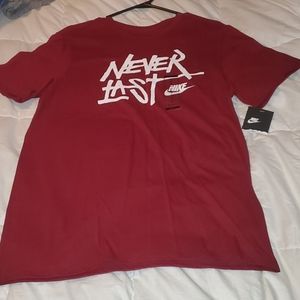 Nike tee